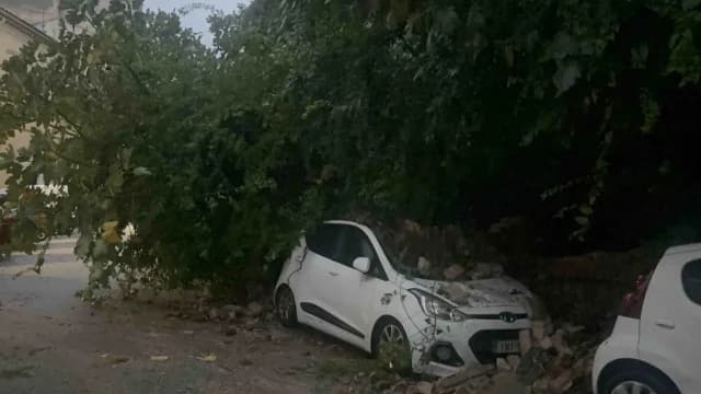 Κατάρρευση τοιχίου στην Κέρκυρα και προβλήματα στη Λακωνία λόγω κακοκαιρίας