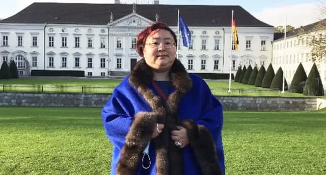 Qian Zhimin: Η «βασίλισσα» των crypto ξέπλυνε $5 δισ. σε Bitcoin