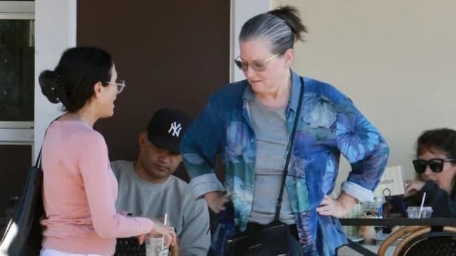 Bridget Fonda: Seltener Auftritt in Los Angeles nach Gewichtsverlust