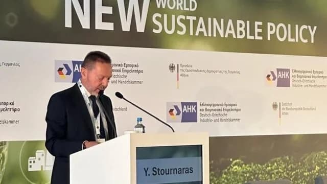 Stournaras: „Dreifache Dividende“ aus der Anpassung an den Klimawandel