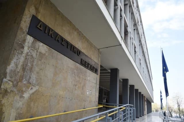 Salónica: Condenan a madre por maltrato infantil que causó discapacidad permanente