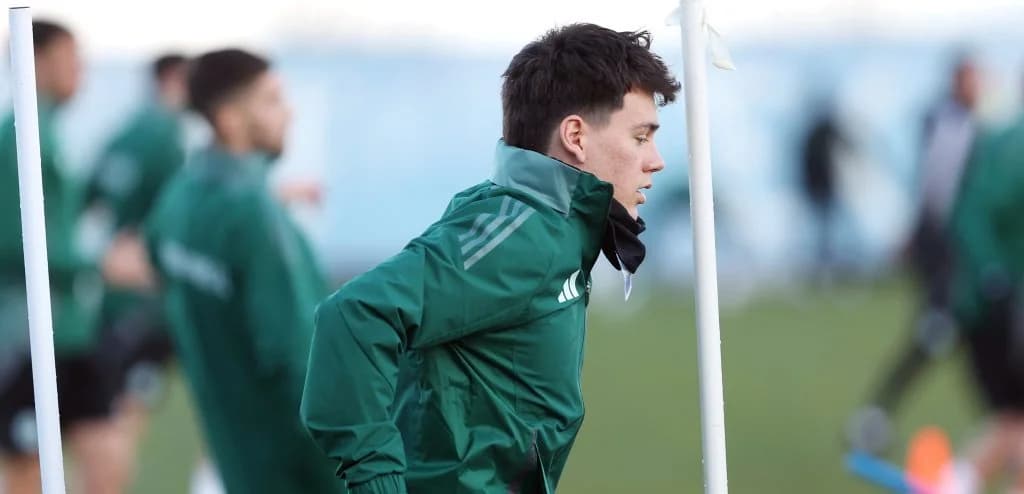 Panathinaikos Takes Precautions with Pellistri and Świderski Ahead of National Team Duties