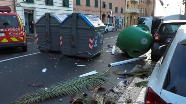 Unwetter in Genua: Mauereinstürze, Überschwemmungen und Schäden