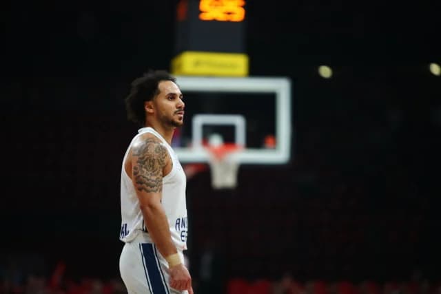 Shane Larkin fällt zwei Monate wegen Verletzung aus
