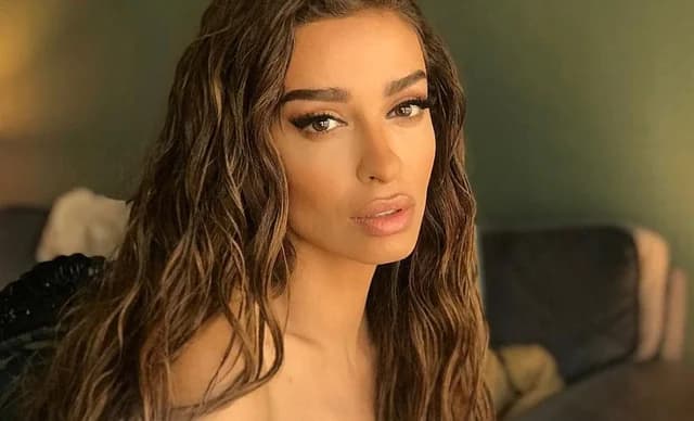 Eleni Foureira: Unbeschwerte Momente mit ihrem Sohn Hermes im Park