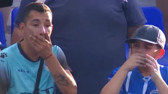 Годой Крус: вылет и эмоции – слезы игроков и болельщиков