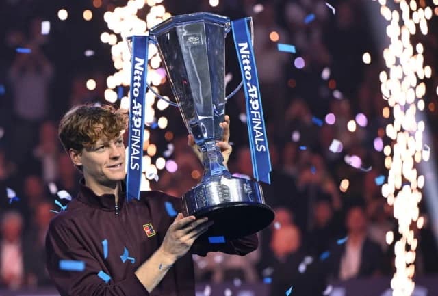 ATP Finals: Sinner besiegt Alcaraz in Turin