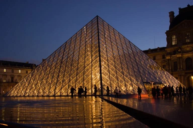 Louvre schließt Galerie mit griechischen Antiquitäten wegen struktureller Probleme