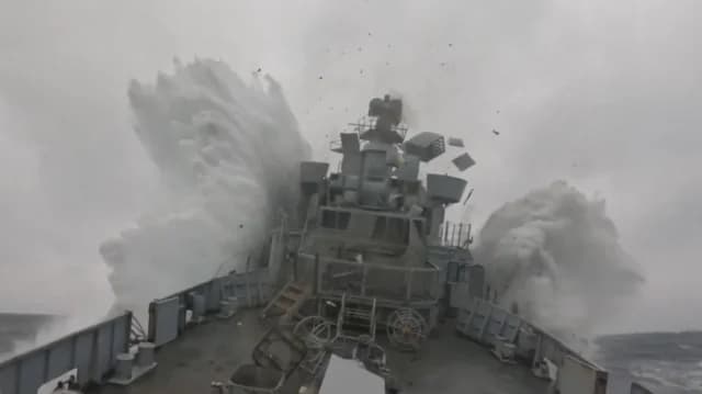 Noruega hunde barco fuera de servicio con torpedo en ejercicio de la OTAN