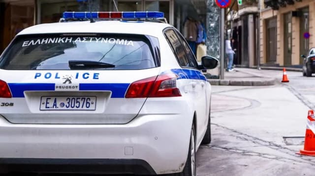 56-Year-Old Arrested in Agios Panteleimonas for Migrant Smuggling