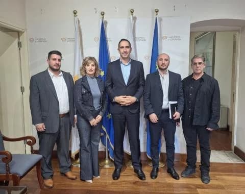 Reunión sobre el proyecto de embellecimiento en Panagia y el presupuesto estatal