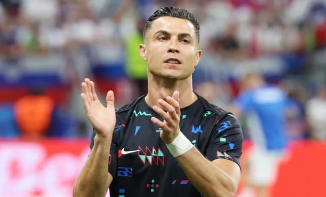 FIFA entfernt WM-Poster nach Ronaldo-Fehler