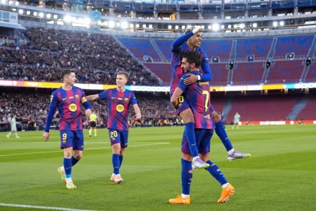 Барселона - Атлетик Бильбао 4-0: Впечатляющая победа на открытии «Камп Ноу»
