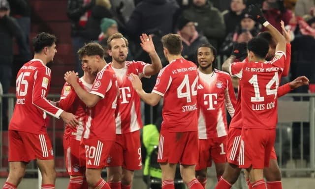 בונדסליגה: באיירן מינכן מוחצת את פרייבורג 6-2