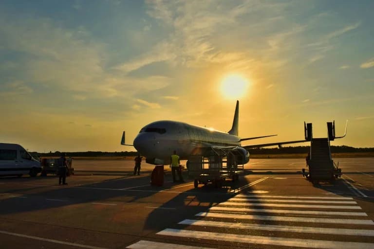 Países Bajos: Interrupción de vuelos en el aeropuerto de Eindhoven debido a drones