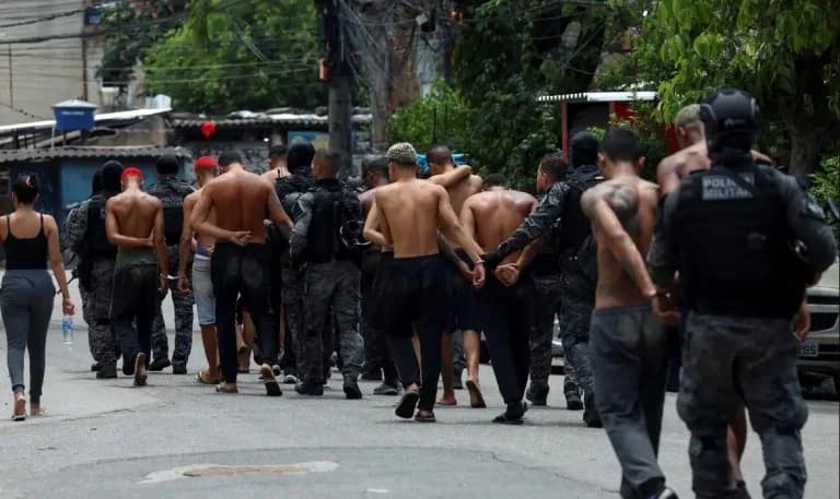 Brasilien: Fünfter Polizist stirbt nach Razzia in Favela
