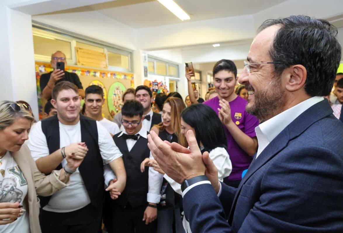 הנשיא כריסטודולידיס משתתף ביום ההולדת של נקטריוס בבית הספר המיוחד בליופטרי