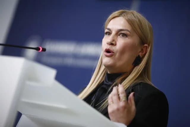 Βολουδάκη: Δεν θα διαβάσω το βιβλίο του Τσίπρα