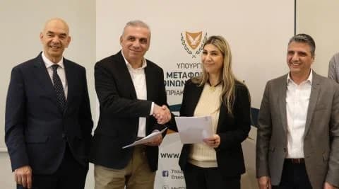 TOM de Chipre: Nuevo centro de llamadas para mejorar el servicio