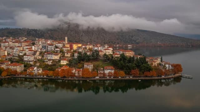 Lake Kastoria: Water Level Rises by 18 cm Due to Rainfall