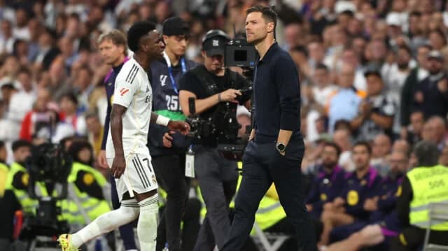 Real Madrid: Vinícius to Leave Due to Alonso?