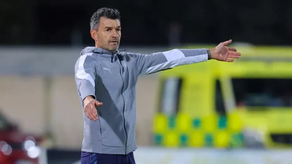 Kosmas: "We keep the effort", Corona: "Satisfied with the three points"