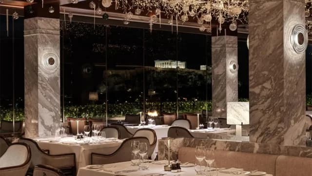 Menús festivos en 5 hoteles de lujo en Atenas