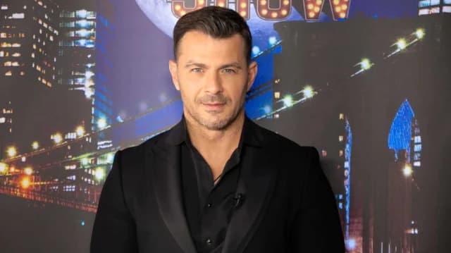 גיורגוס אנגלופולוס: עובר לסקיאתוס ומיזם חדש
