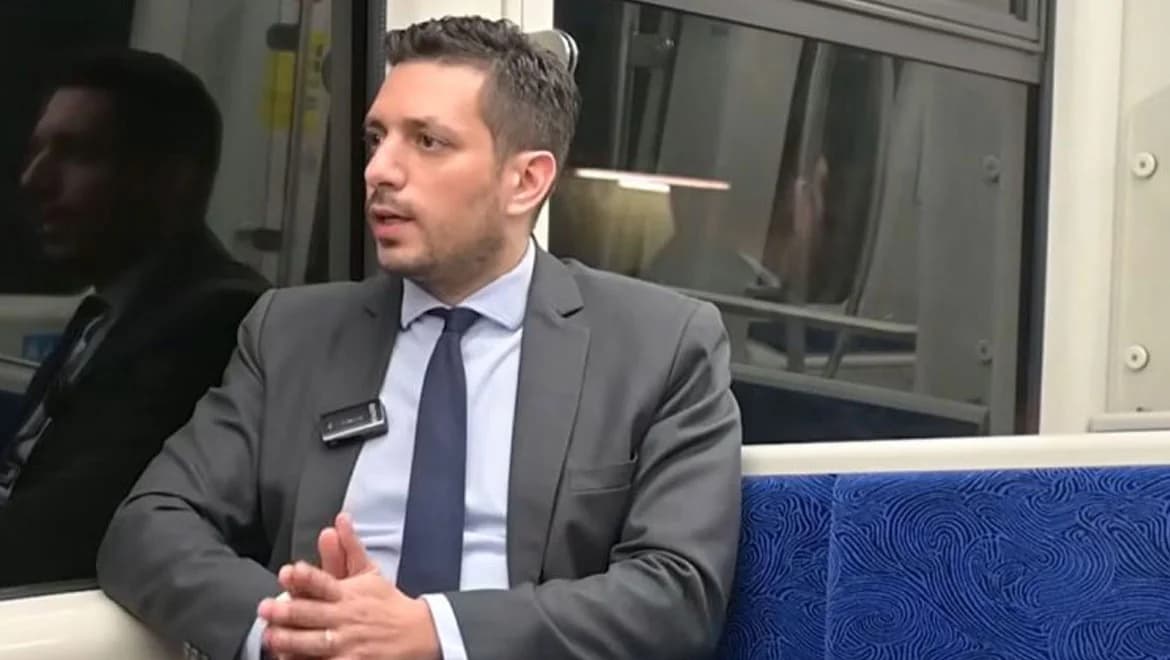קונסטנטינוס קירנאקיס: גילויים מרגשים על משפחתו