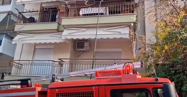 Feuer in Wohnung in Thessaloniki, ältere Frau gerettet