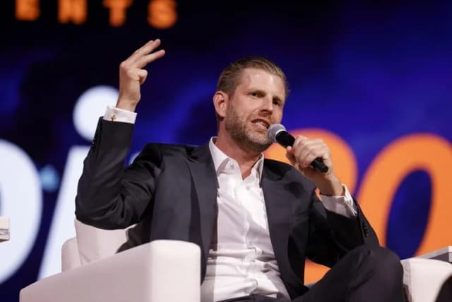 Eric Trump hält Keynote auf Davos Lodge/Greek house 2026