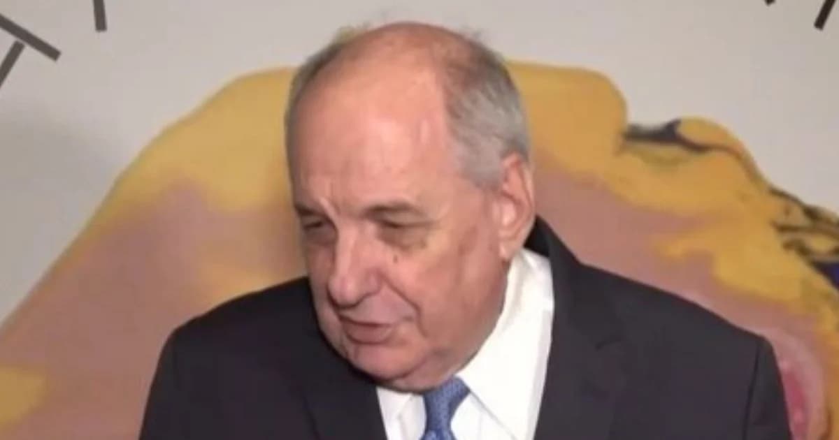 Τέρενς Κουίκ: «Η τηλεόραση δεν μπορεί να πεθάνει»