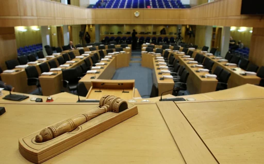 Zypern: Staatshaushalt 2026 vom Parlament genehmigt