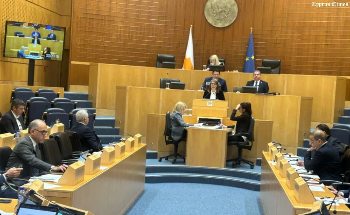Ερωτοκρίτου: Σταθερότητα στην οικονομία, όχι πειράματα