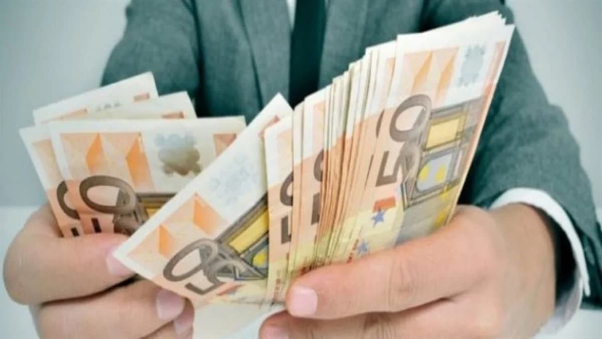 Cyprus: €10,000 Grants for Talented Young Artists