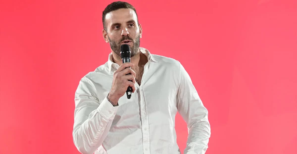 Ν. Γιαννόπουλος: Ο Ν. Παππάς λέει ψέματα, με χτύπησε πισώπλατα