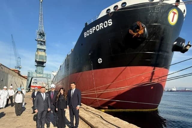 Гилфойл посетила верфи Элефсины и 'BOSPOROS'