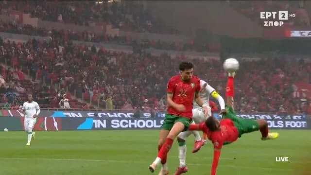 El Kaabi erzielt Traumtor beim Afrika-Cup