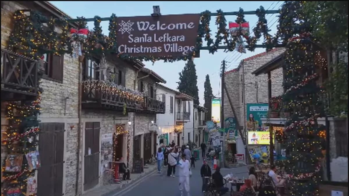 Chipre en ambiente navideño: Lefkara festiva atrae visitantes