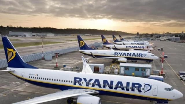 Ryanair multada con 256 millones de euros por Italia por abuso de posición dominante