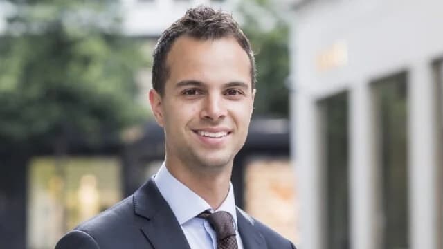 Κιράν Γκανές (UBS): Οι επενδυτικές προκλήσεις του 2026