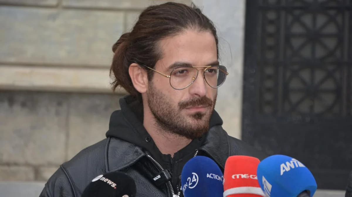 Aris Mougkopetros: Verschiebung der Entschuldigung wegen häuslicher Bedrohung