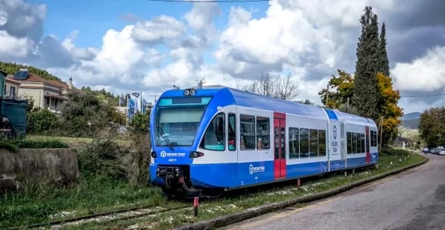 Kalavryta: Hellenic Train hält, um Wanderer zu retten
