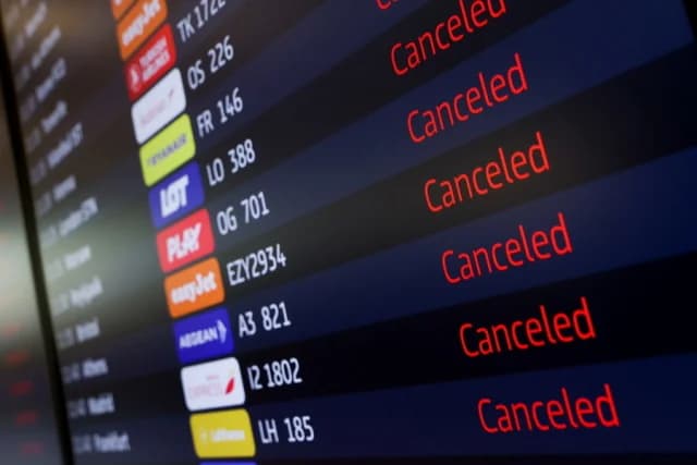 EE.UU.: 1364 vuelos cancelados por mal tiempo