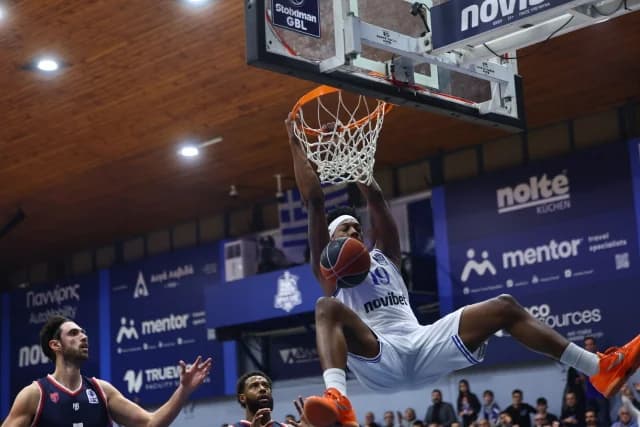 Iraklis gegen Panionios 80-66: Blau-weiße Party in Ivanofeio