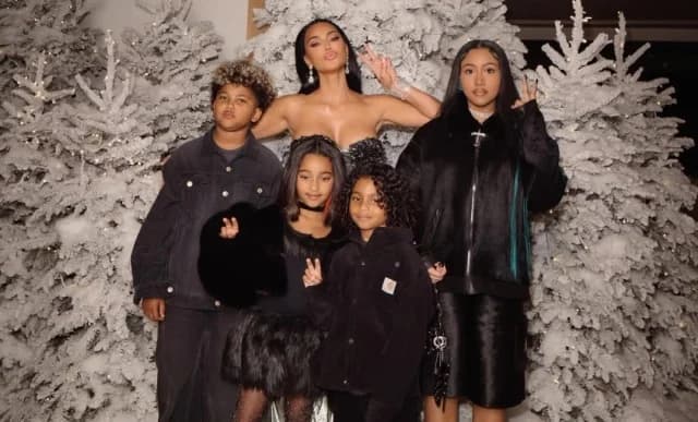 Kim Kardashian: Fotos familiares sin Kanye West