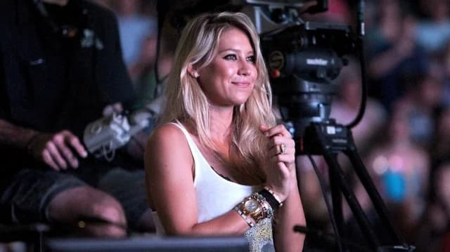 Anna Kournikova teilt Foto mit ihren vier Kindern