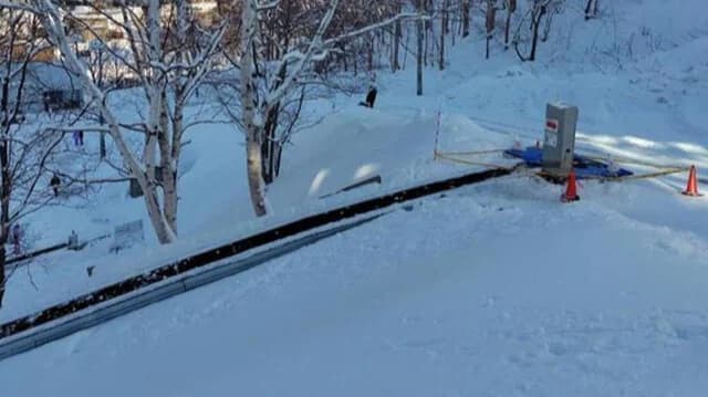 Niño de 5 años muere en accidente en estación de esquí en Japón