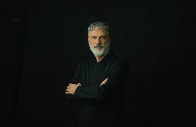 Giorgos Koumentakis' Amtszeit an der Griechischen Nationaloper bis 2029 verlängert