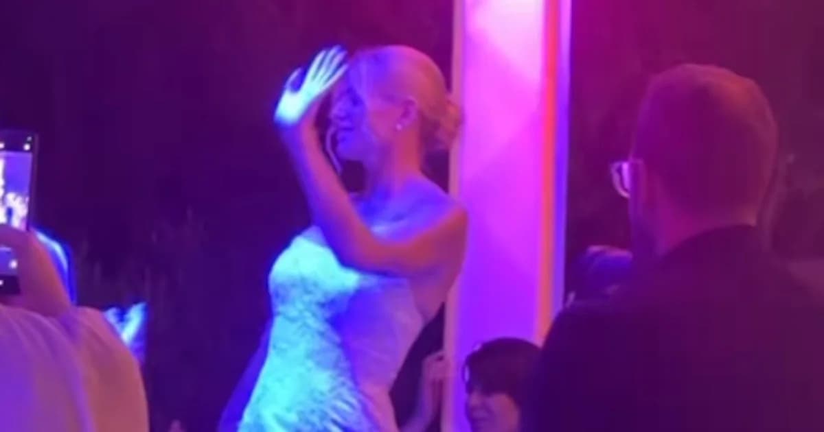 Evridiki Papadopoulou: Impressive dance at her wedding